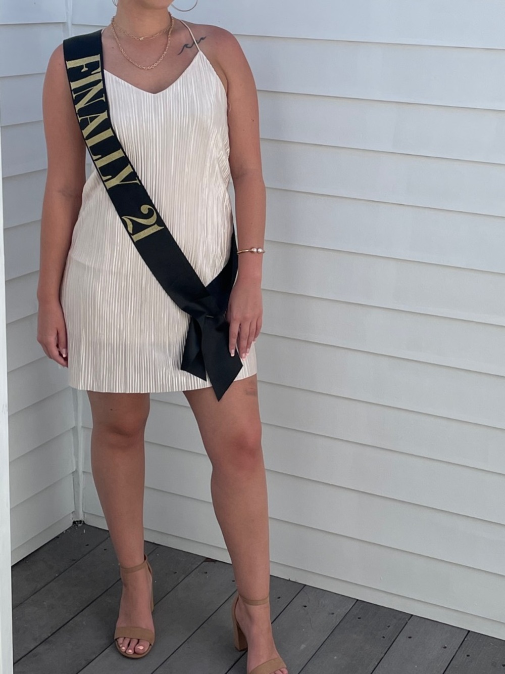 Full Tilt Gold/Ivory Pleated Dress
